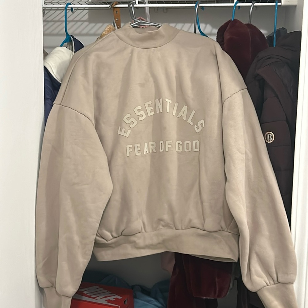 Fear of God Essentials